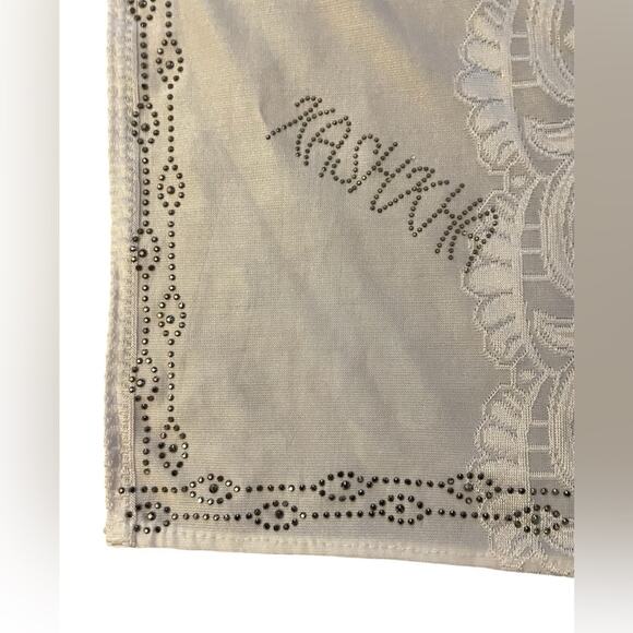 White wide scarf Lacey iridescent vintage look With beating around two sides - Picture 1 of 6